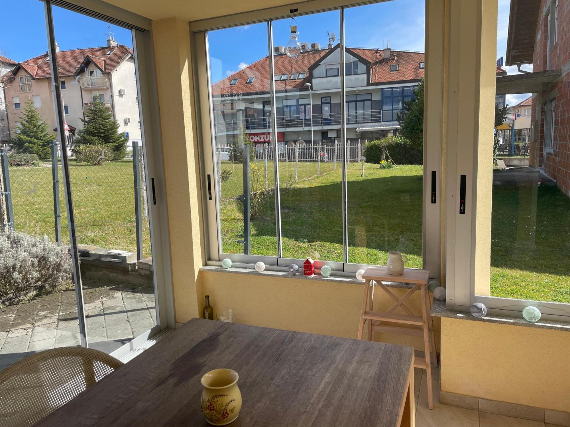 Minihaus In Zagreb Lejlighed Sesvete Eksteriør billede